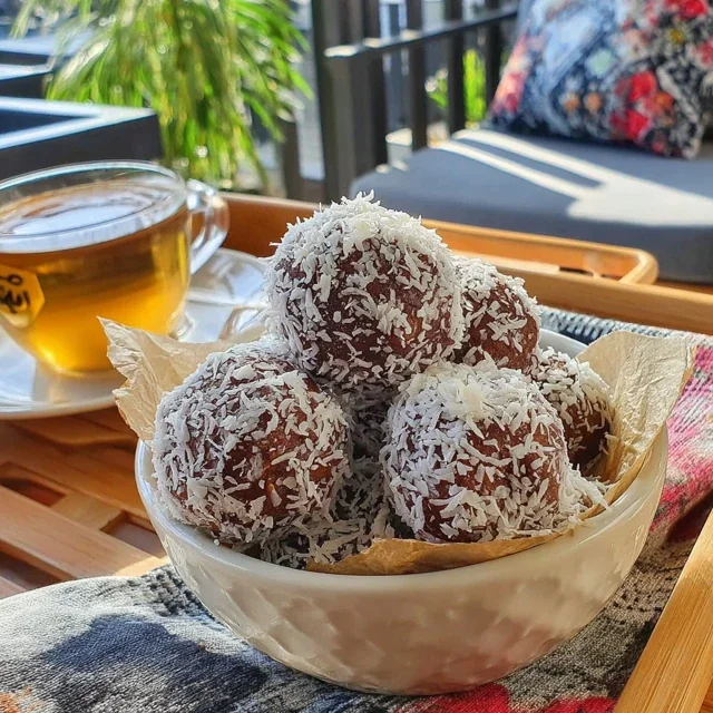 Chokladbollstryfflar med Kokos