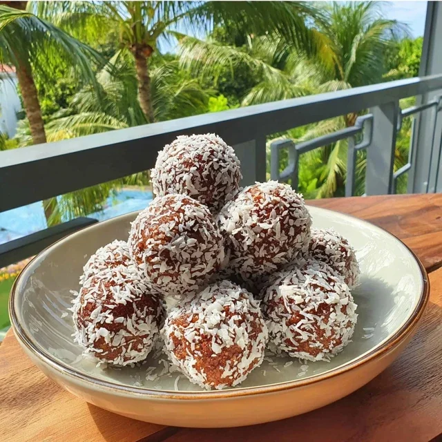 Chokladbollstryfflar med Kokos