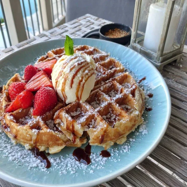 Krispiga Svenska Våfflor till Våffeldagen