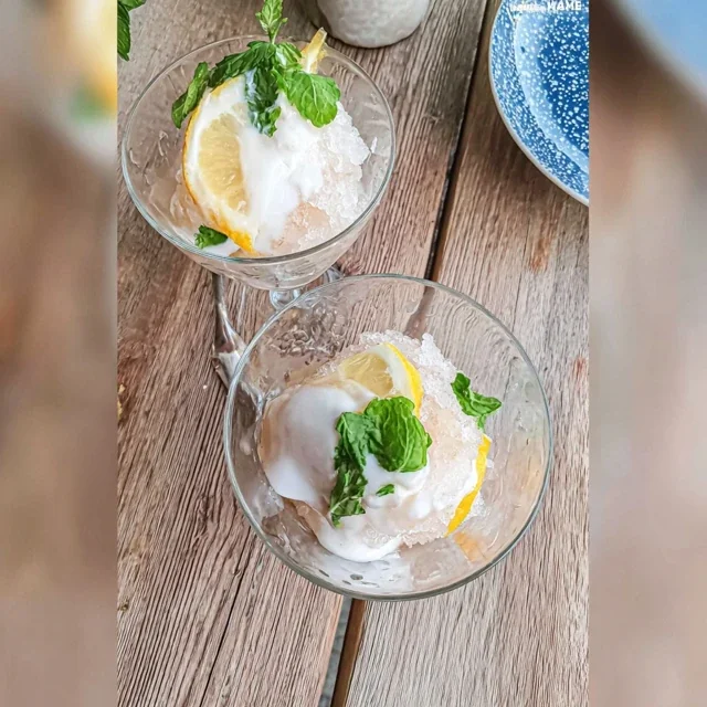 Citrongranita med färsk mynta