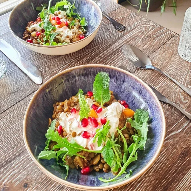 Linssallad med mynta och granatäpple