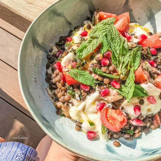 Linssallad med mynta och granatäpple